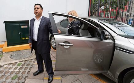 Taxis armados, exmilitares al volante