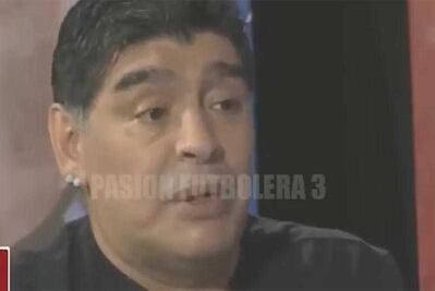 Maradona se rinde ante Memo Ochoa; "un arquerazo", le dice