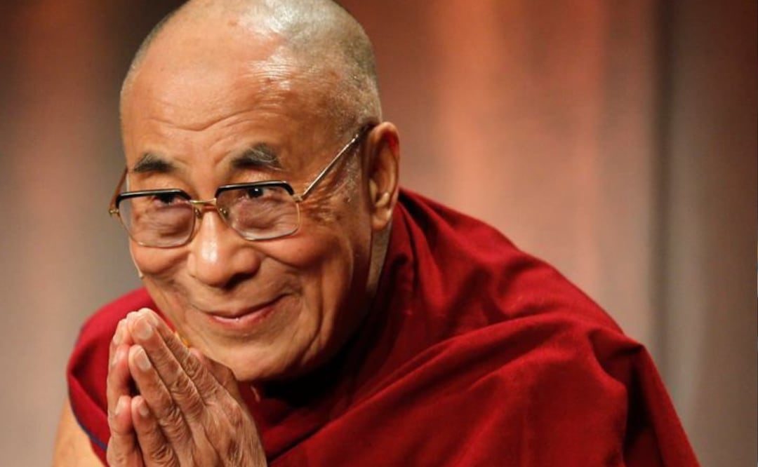Arthur Brooks ha tenido el privilegio de reunirse en once ocasiones con Dalai Lama. Fuente: Freepik.
