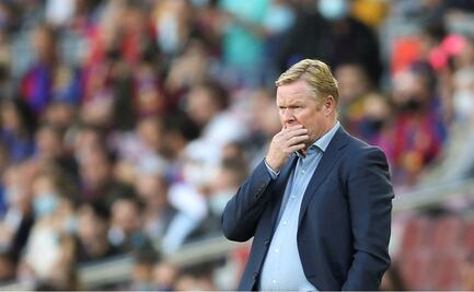 Aficionados del Barcelona encaran a Koeman tras caer en el Clásico Español 