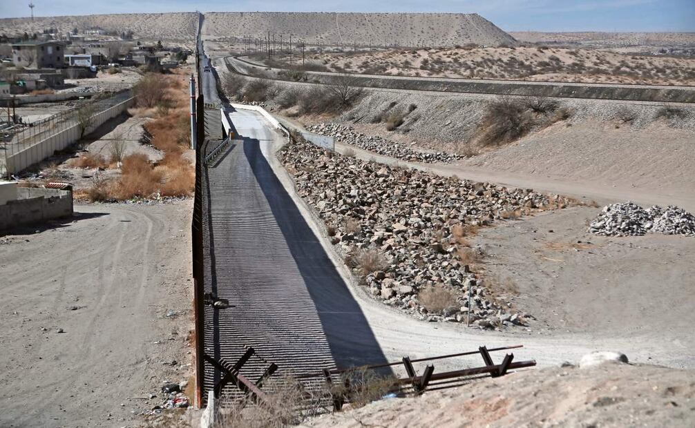 En las calles de Ciudad Juárez y en el muro fronterizo ha disminuido la presencia de migrantes. (28/02/2025) Christian Torres | El Universal