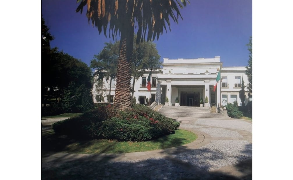La residencia oficial pocas veces ha sido vista como depositaria de bienes mueble de la nación, de objetos con valor histórico, artístico y cultural.