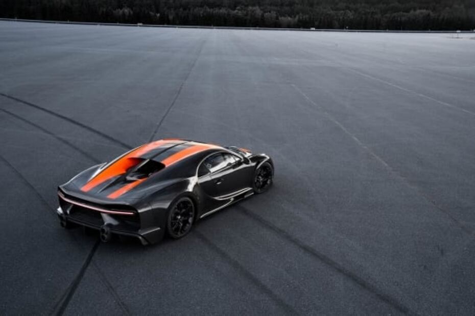 Bugatti rompe récord de velocidad máxima