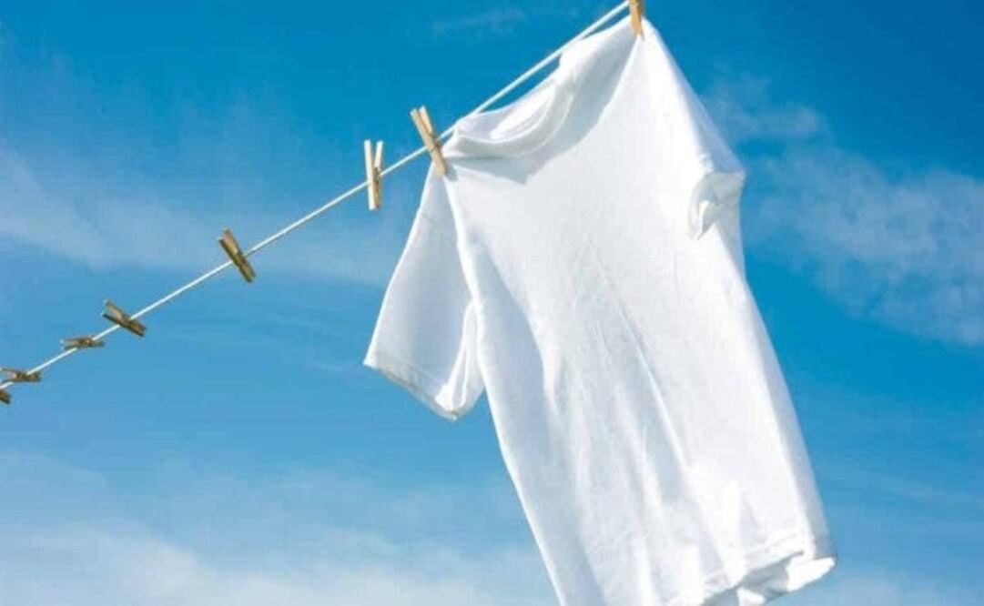 La ropa blanca es un aliado del estilo que debes tratar con delicadeza / Foto: Pexels