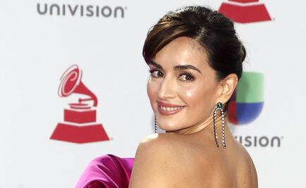 Critican vestuario de Ana de la Reguera en los Latin Grammy 