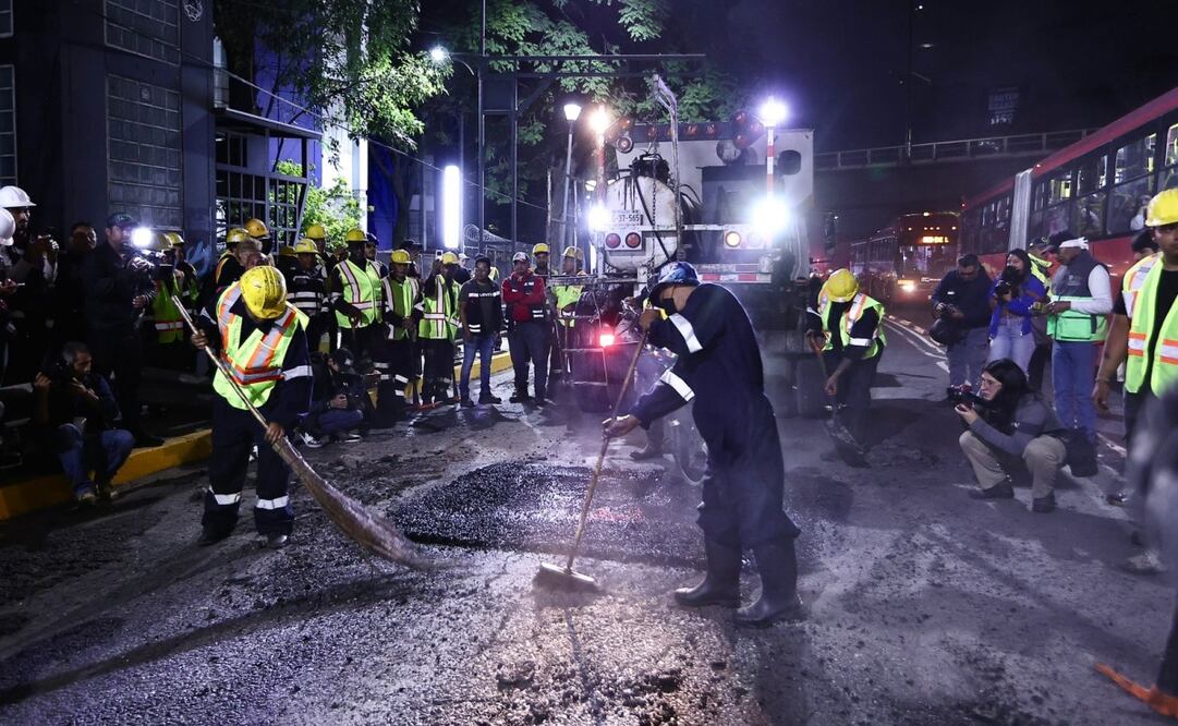 Conoce el calendario de cierres viales en la CDMX por el bacheo nocturno. Foto: Berenice Fregoso EL UNIVERSAL