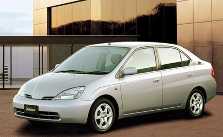 Prius, el auto que pensó antes que nadie en disminuir la contaminación ambiental