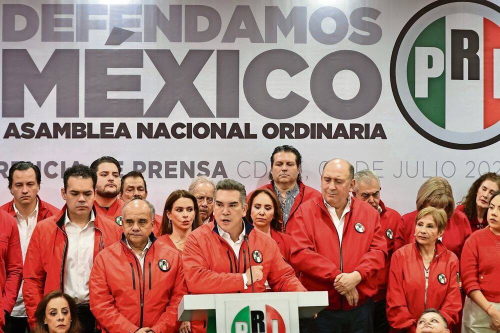 El dirigente del partido aseguró que el PRI apoyará las iniciativas que beneficien a México . Foto: Archivo