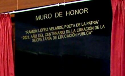 Inscriben en Muro de Honor del Senado leyenda alusiva al centenario de la SEP