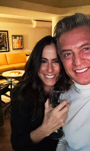 Juan Soler y Paulina Mercado se tatúan en nombre del amor, ¿van en serio?