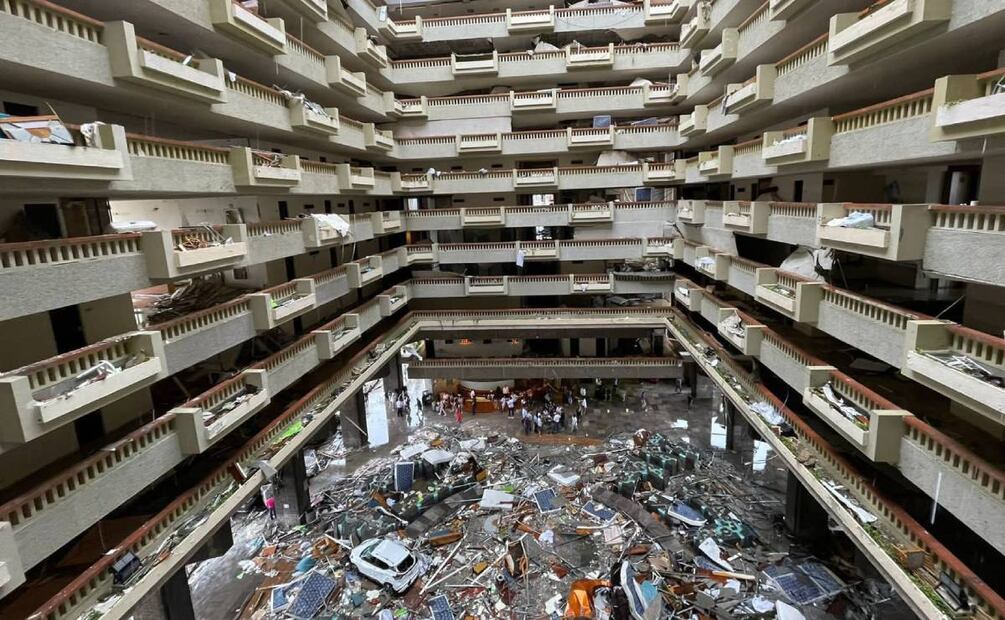 Así quedó el lobby del Princess de Acapulco Foto: Especial