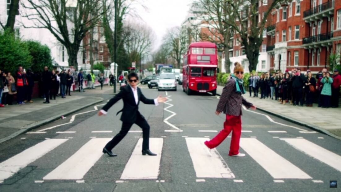 Replican rockeros, series y películas la portada del Abbey Road