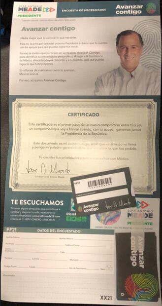 ¿Entregar tarjetas en campañas electorales es legal?