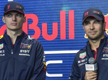 Checo Pérez "ya olvidó" lo que pasó entre él y Max Verstappen en el GP de Brasil 2022