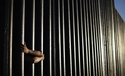 Pentagon shells out $1 billion for the border wall but Congress hits back