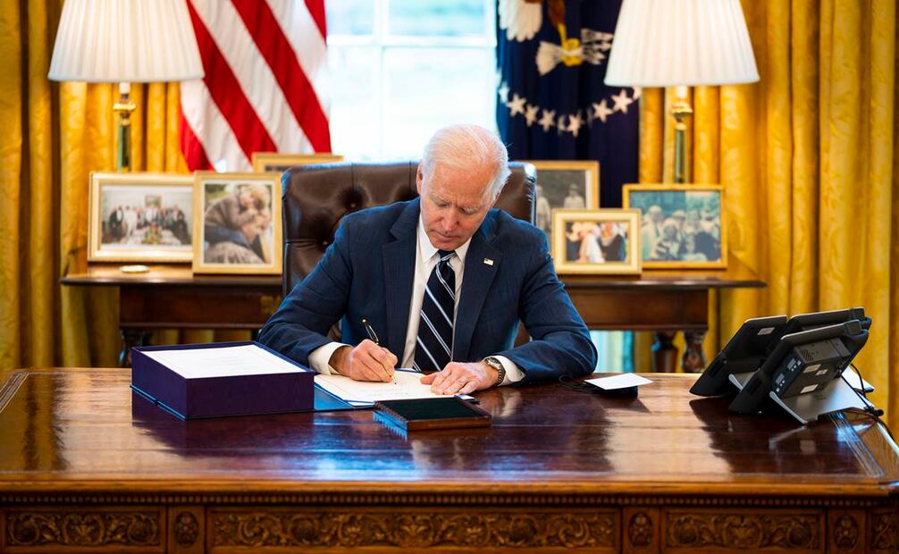 Biden, un presidente demócrata, firmó 160 hasta el 20 de diciembre. Foto: EFE