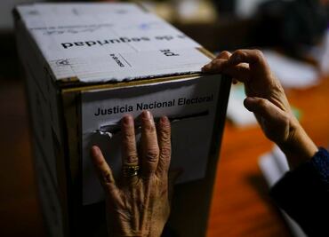 Argentina elige candidatos presidenciales, en medio de crisis económica y decepción