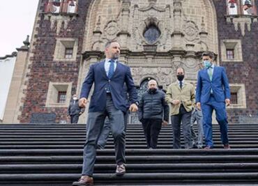 Líder de VOX visita la Basílica de Guadalupe; es "eco de la aportación de España al mundo"
