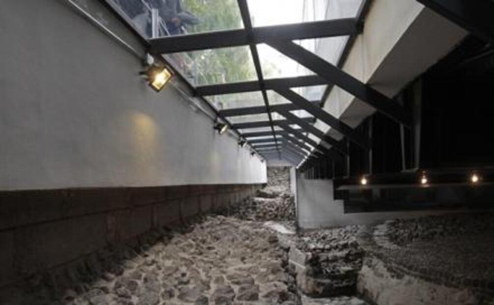 INAH opens underground temple to visitors