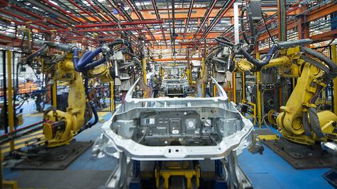 GM pronostica menores ganancias por precio del acero