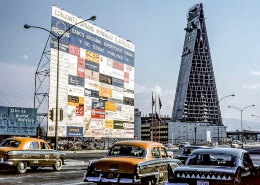 Así surgió la singular torre de Tlatelolco y sus 47 campanas
