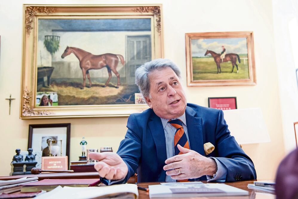 López Morton habla del libro De herencias y herederos, escrito con Luis Ignacio Sáinz. (JUAN JOSÉ DE ÁVILA. EL UNIVERSAL)