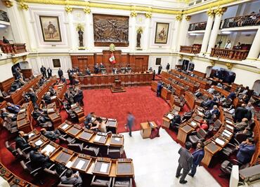 Congreso de Perú aprueba ley para prohibir el matrimonio infantil