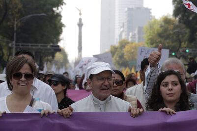 Avanza marcha contra el gasolinazo hacia el Zócalo