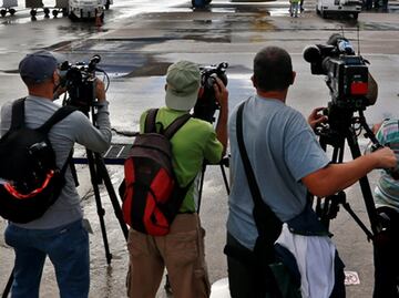 Condena como "ataque inaceptable" la FIP el retiro de credenciales a periodistas en Cuba