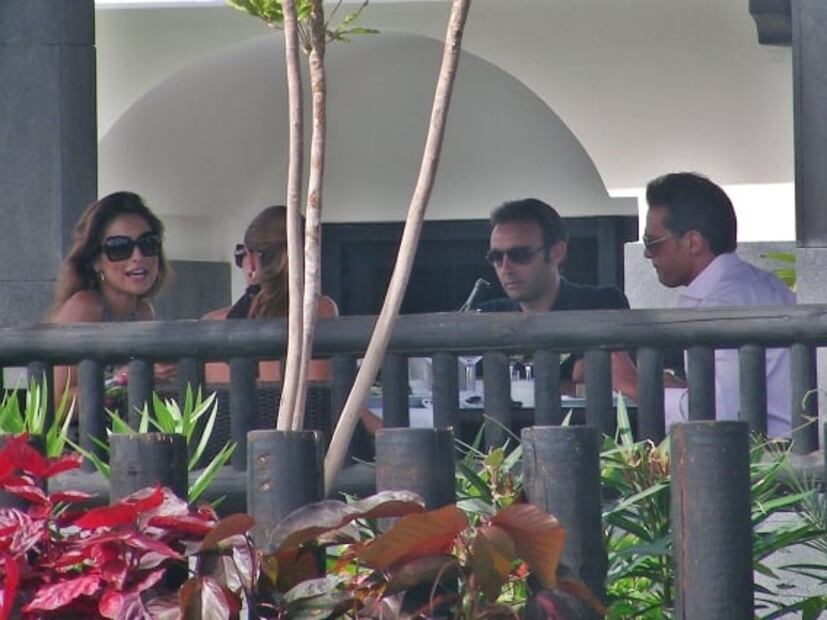 Luis Miguel, enamorado de Paloma Cuevas: los captan así en centro comercial