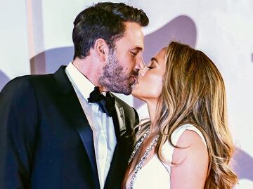 Jennifer Lopez anuncia su compromiso con Ben Affleck... por segunda vez