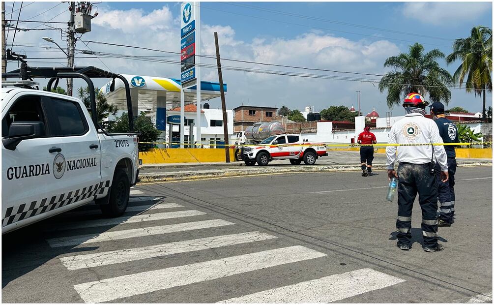 Este 16 de octubre se reportó el derrame de combustible en drenaje de Cuauhtémoc, Colima. Foto: Especial