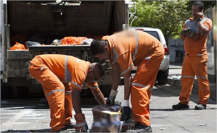 Trabajadores de limpia de Acapulco bloquean la Costera; exigen pago de sueldos 