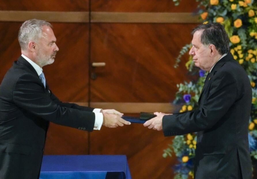 El físico Giorgio Parisi recibe Nobel de Física desde Roma