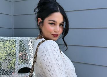 Vanessa Hudgens se lanza contra los paparazzi por acosarla tras el nacimiento de su bebé