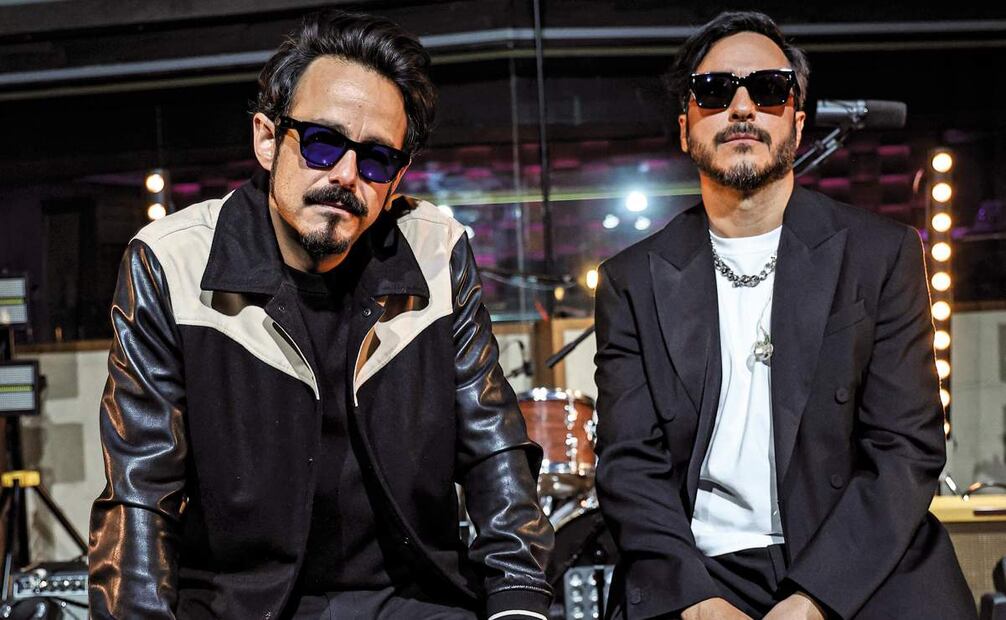 Guillermo “Billy” Méndez y Rodrigo Dávila trabajan juntos creando música y escribiendo letras desde 2002. Foto: Gabriel Pano / EL UNIVERSAL