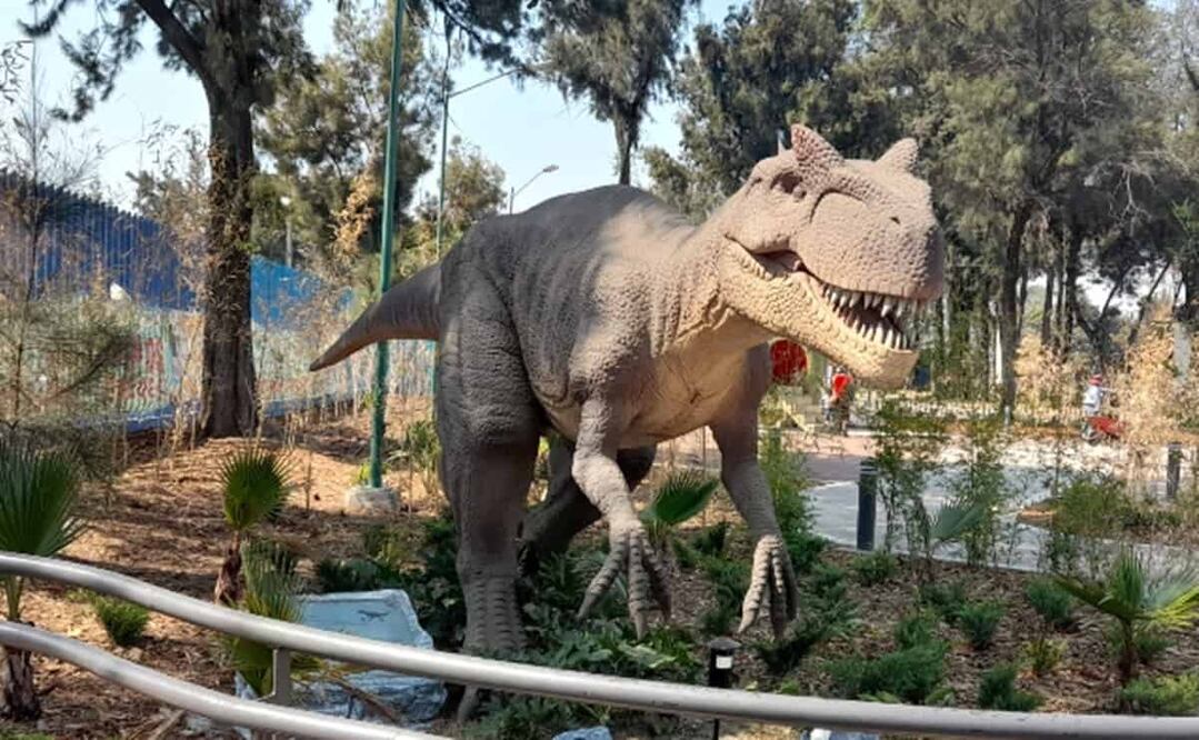 El parque está ambientado con elementos de la era Mesozoica y con la asesoría de expertos del Instituto de Geología de la  UNAM. Foto: El Gráfico
