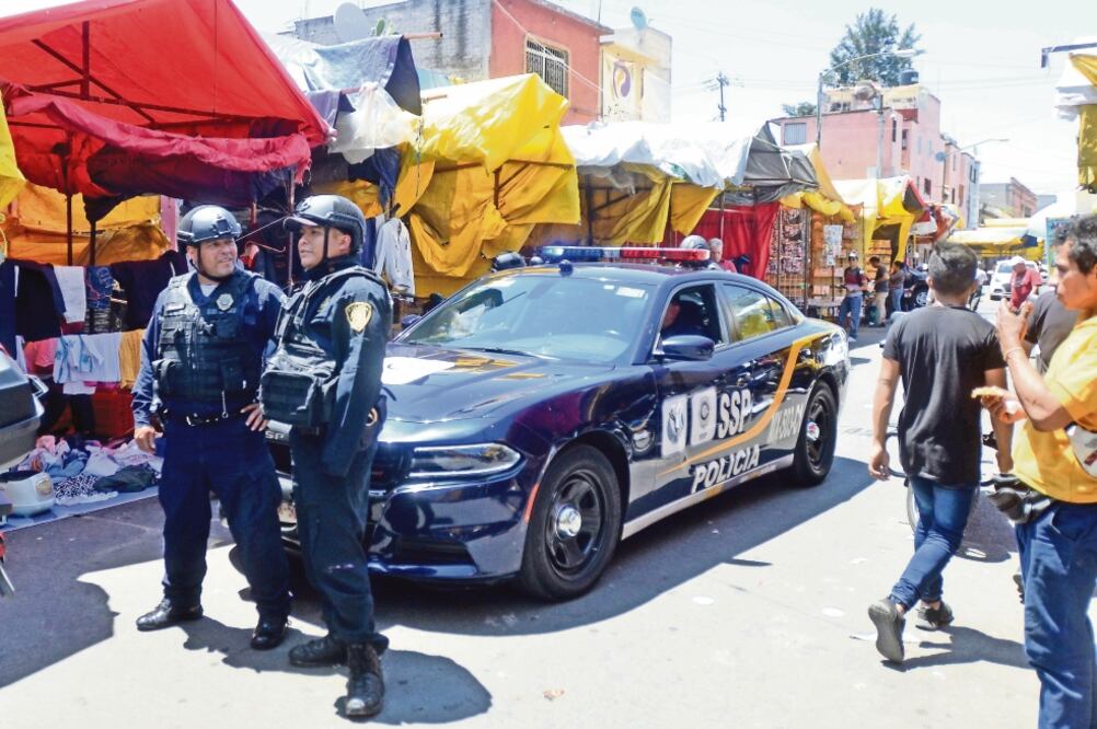 El hombre de 56 años caminaba por calles del Centro cuando los jóvenes lo amagaron con una “llave china” para despojarlo de dinero en efectivo. (ARCHIVO EL UNIVERSAL)