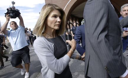 Lori Loughlin suma nuevos cargos en el caso de sobornos universitarios