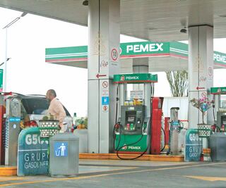 Por cautela, se frena la apertura de gasolinerías