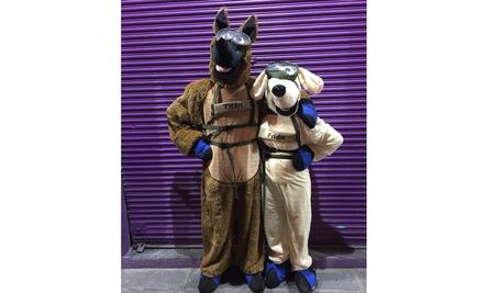 Crean disfraz de Halloween inspirado en "Frida" y “Titán”