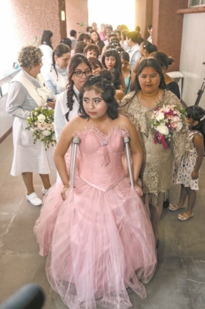 Cáncer no acabó ilusión por tener fiesta de 15 años
