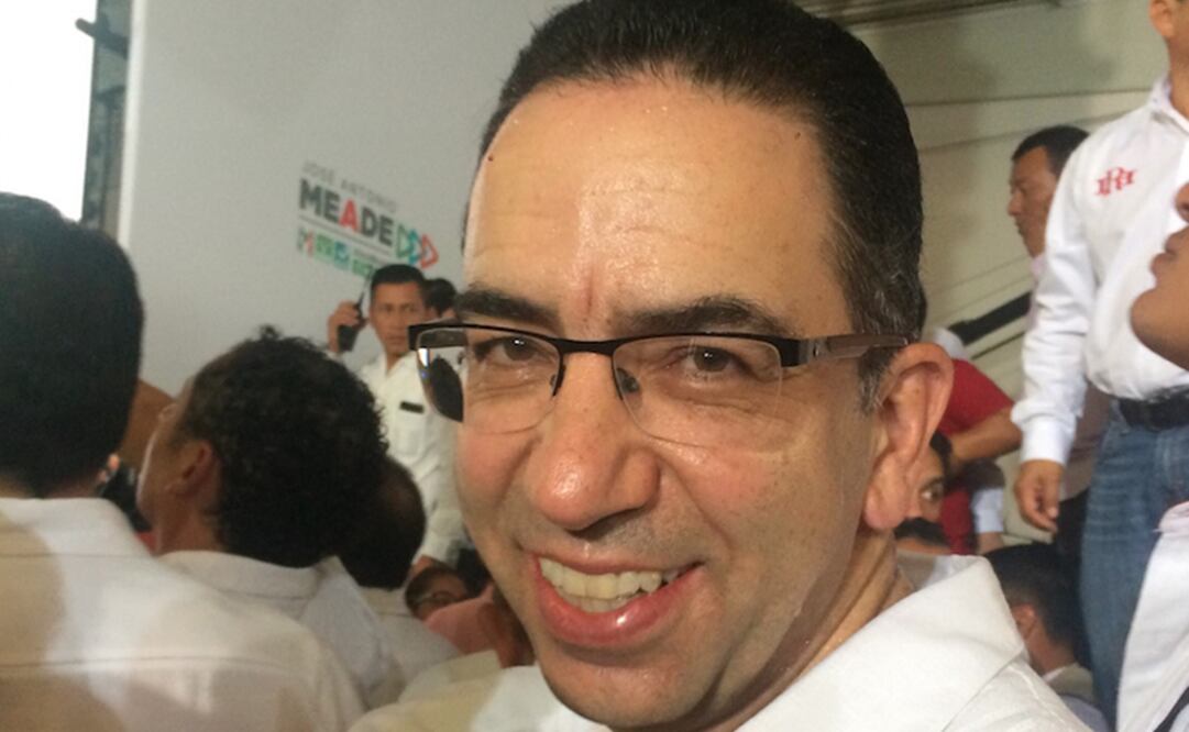 El senador con licencia Javier Lozano Alarcón, ex panista y actual colaborador del candidato del PRI-PANAL-PVEM, José Antonio Meade (Foto: Cuauhtémoc Moreno Cabrera)