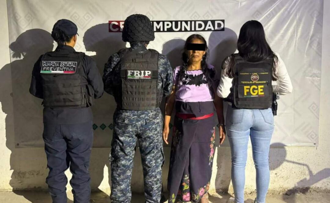 La mujer fue detenida por estar presuntamente implicada en el homicidio calificado del curandero Lorenzo "N" en Chiapas. Foto: Especial