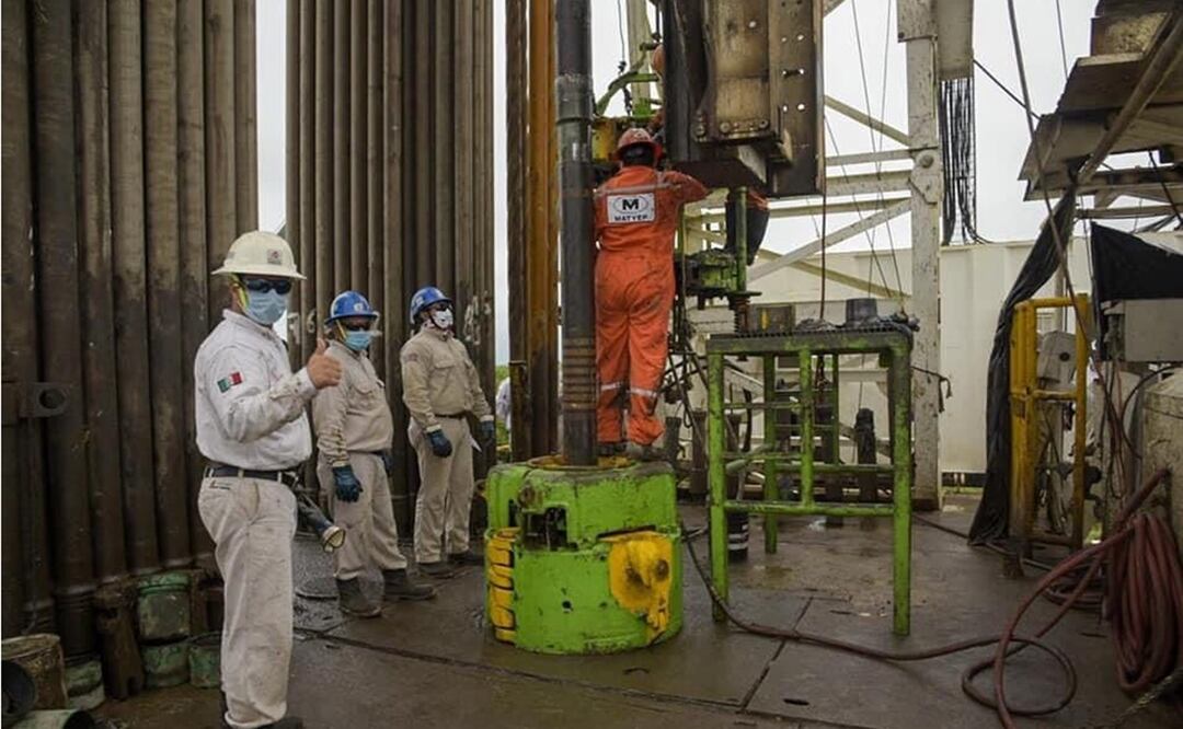 El titular de la Pemex, Octavio Romero, destacó que Quesqui y Tupilco son dos de los principales yacimientos que se encontraron en esta administración. Foto: Pemex