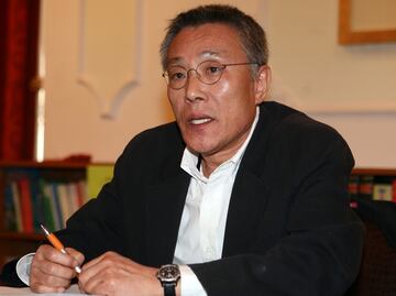 Escritor surcoreano Hwang Sok-yong gana el Premio Emile Guimet