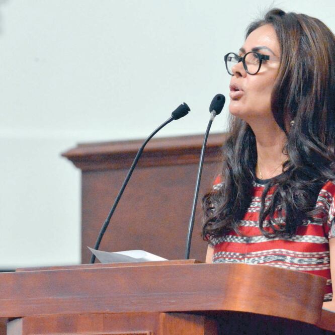 Leticia Varela, diputada de Morena, presentó la iniciativa para reformar la Ley para la Celebración de Espectáculos Públicos y la de Protección a los Animales. Foto: ESPECIAL