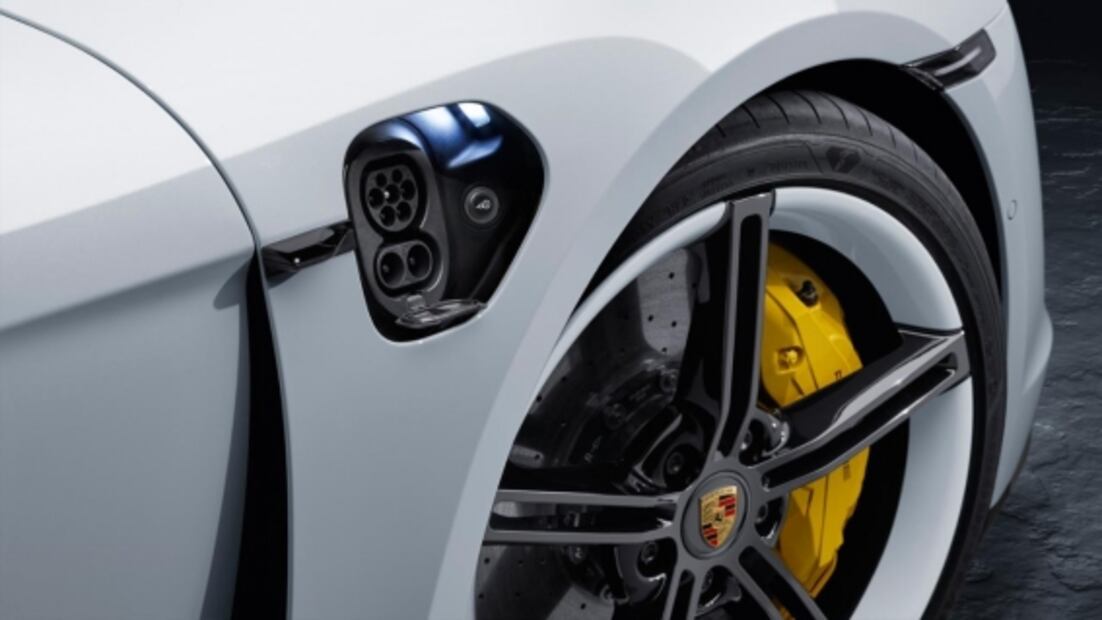 Taycan, el primer eléctrico de Porsche llega con 750 caballos de fuerza
