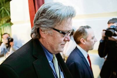 Bannon sale del Consejo de Seguridad Nacional 