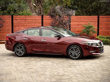 Nissan Maxima 2016; el mejor vehículo de tamaño completo en EUA